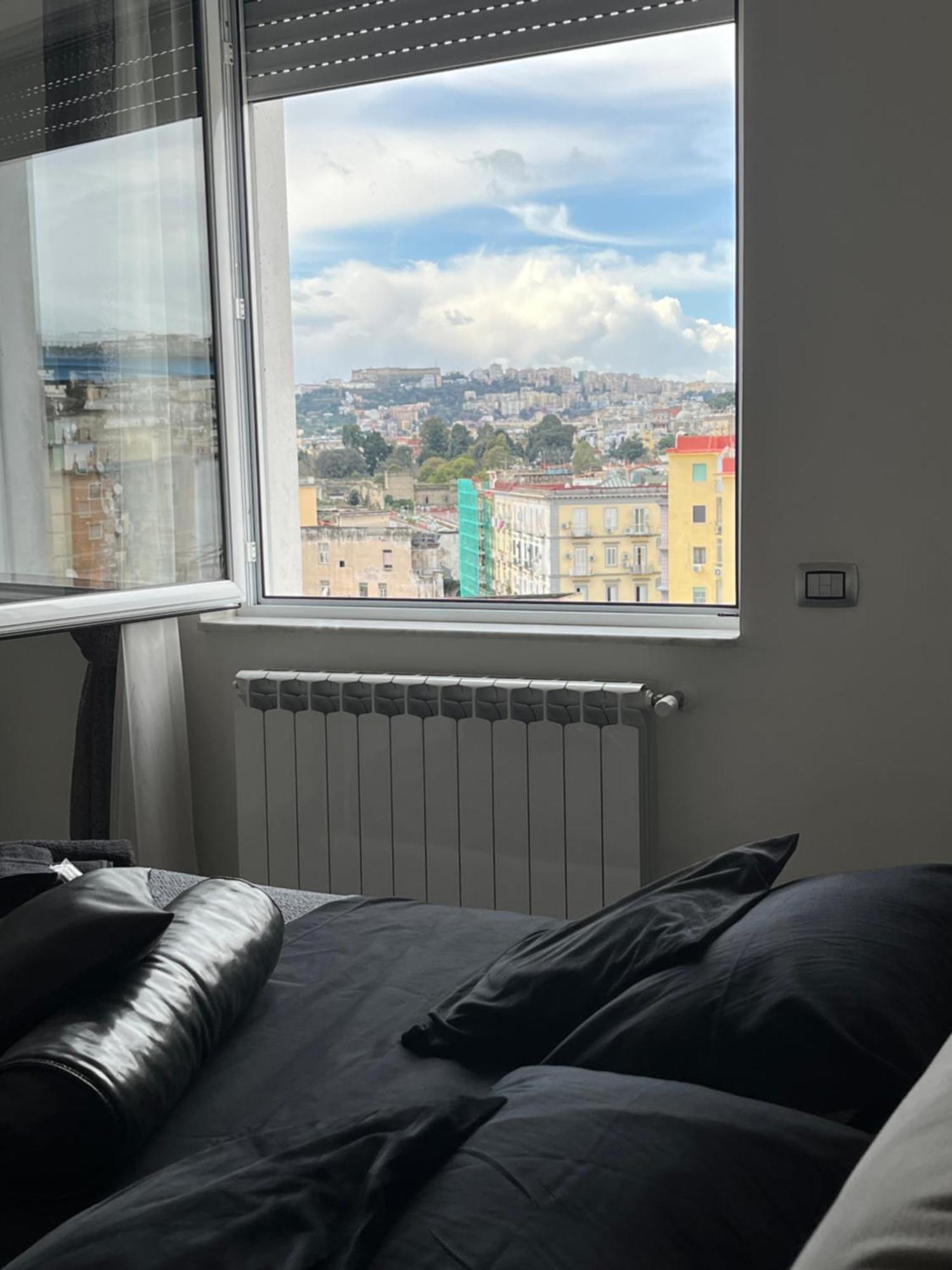 Holiday Home Un Posto Solare Napoli Dış mekan fotoğraf