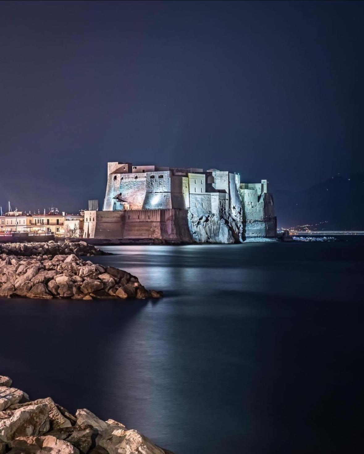 Holiday Home Un Posto Solare Napoli Dış mekan fotoğraf