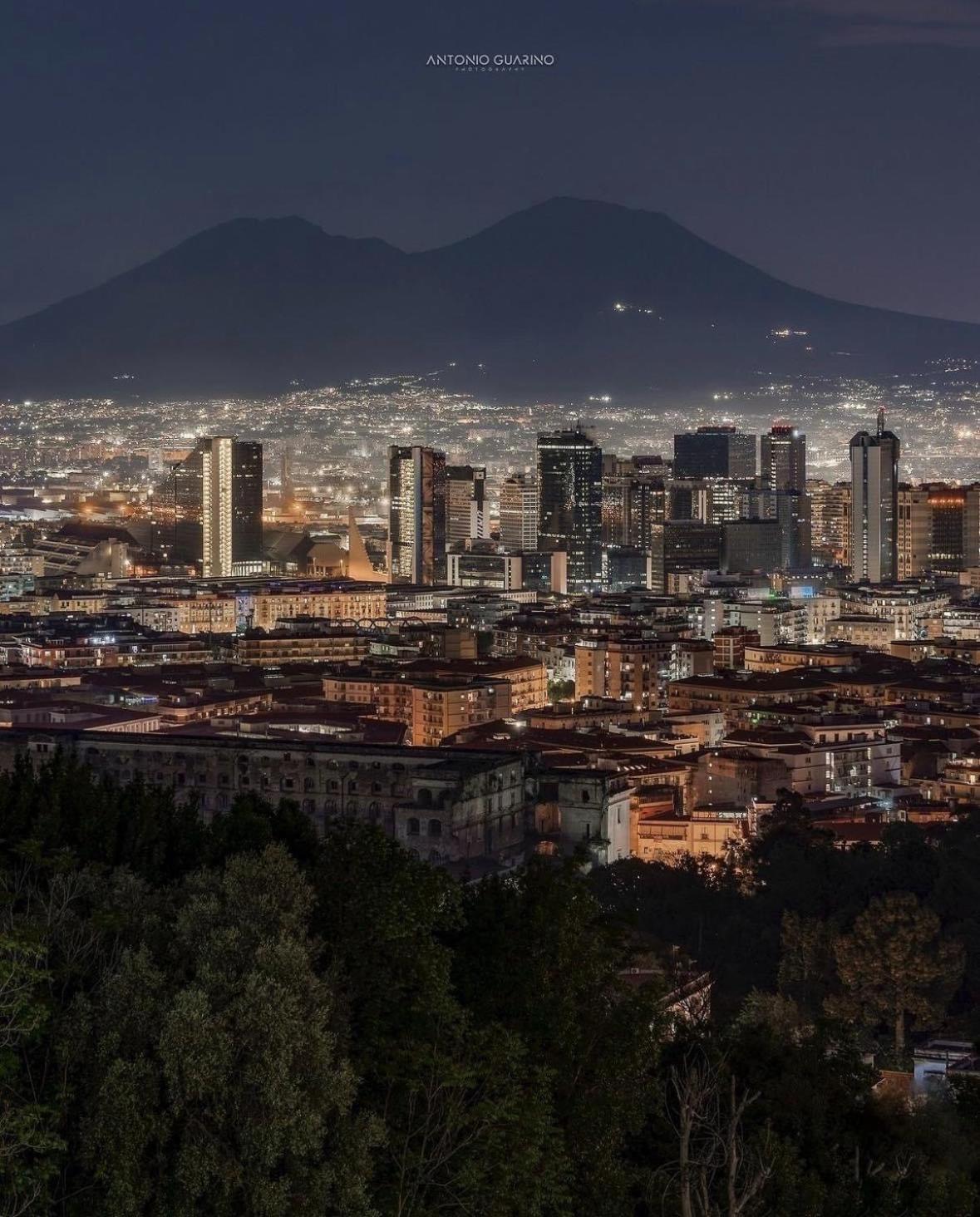 Holiday Home Un Posto Solare Napoli Dış mekan fotoğraf